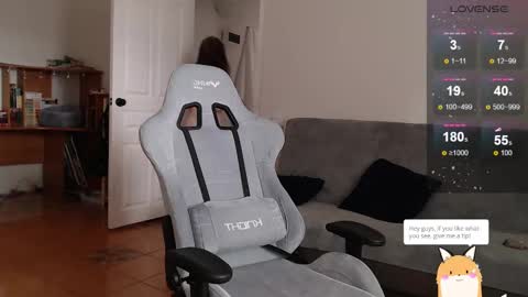 lynne_dawson online show from 02/12/25, 09:52