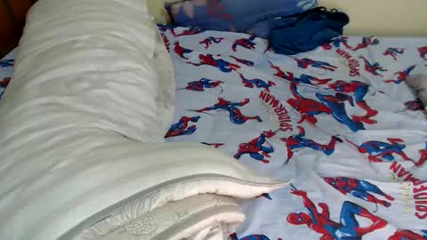 Snapshot of lynnesee chatting on 11/17/25, 10:21 lyenne online show from 11/17/25, 10:21