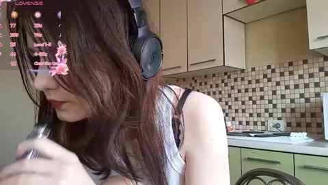 Lynn online show from 04/02/26, 02:04