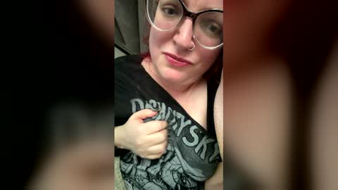 Lynne online show from 01/10/26, 06:04