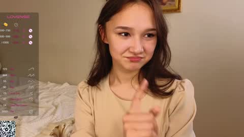 Lola online show from 02/02/25, 05:26