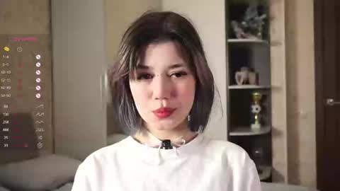 Lola online show from 02/28/25, 07:15