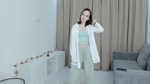 Lynsey online show from 04/05/26, 06:05