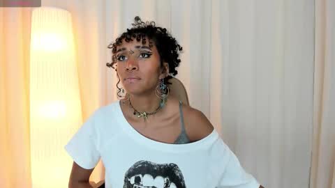 Lynx and Sun  online show from 10/09/25, 05:33