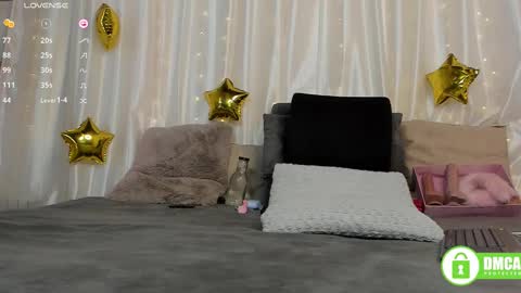 Snapshot of lynxrosen chatting on 09/08/25, 09:25 Lynx Rosen online show from 09/08/25, 09:25