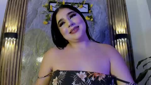 lynzievelvet online show from 05/27/26, 06:05
