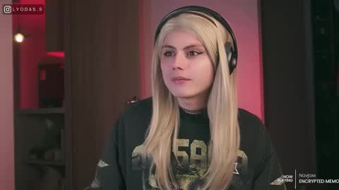 Lyodass online show from 02/03/26, 01:04