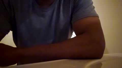 Snapshot of lyon345 chatting on 12/31/24, 12:15 Lyon online show from 12/31/24, 12:15