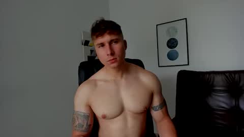 Lyonel online show from 04/27/26, 05:33