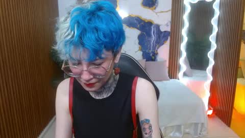 lyra_tay online show from 03/01/26, 12:07
