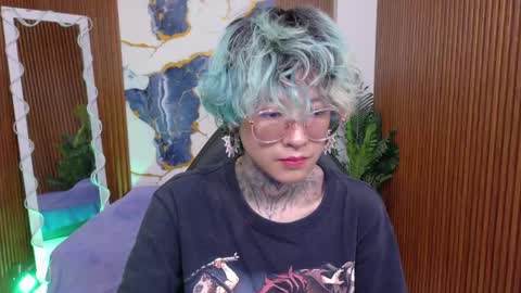 lyra_tay online show from 06/03/26, 07:30