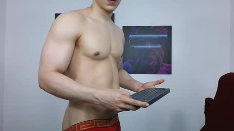 Snapshot of lysan_corv chatting on 04/18/26, 07:58 Lysan online show from 04/18/26, 07:58