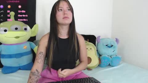 Snapshot of lyshana chatting on 12/20/24, 09:43 lyshana online show from 12/20/24, 09:43