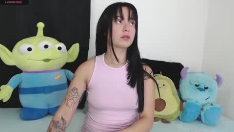 Snapshot of lyshana chatting on 01/09/25, 10:20 lyshana online show from 01/09/25, 10:20