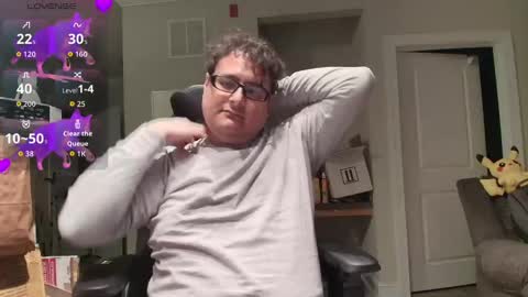 Snapshot of lyxx_2 chatting on 11/11/25, 01:05 lyxx_2 online show from 11/11/25, 01:05