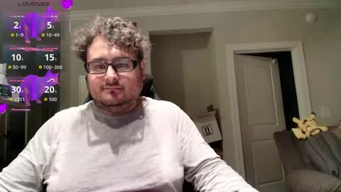 Snapshot of lyxx_2 chatting on 11/25/25, 01:05 lyxx_2 online show from 11/25/25, 01:05