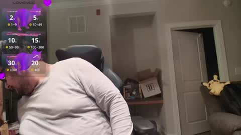 Snapshot of lyxx_2 chatting on 02/26/26, 01:26 lyxx_2 online show from 02/26/26, 01:26