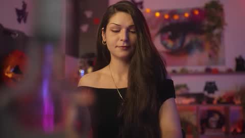 Snapshot of m1agarand chatting on 11/02/25, 09:17 M1A Dddy online show from 11/02/25, 09:17