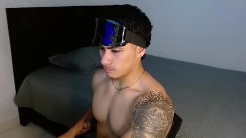 Snapshot of m1chaelx_ chatting on 03/27/26, 03:45 MICHAEL online show from 03/27/26, 03:45