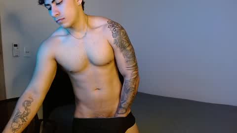 Snapshot of m1chaelx_ chatting on 03/31/26, 01:51 MICHAEL online show from 03/31/26, 01:51