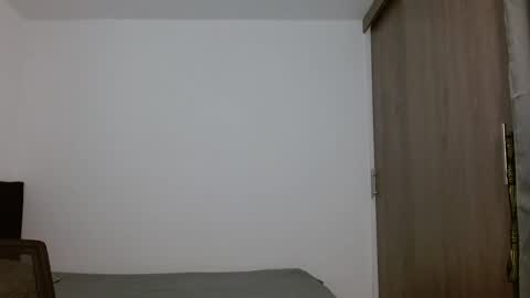 Snapshot of m1chaelx_ chatting on 04/10/26, 04:23 MICHAEL online show from 04/10/26, 04:23