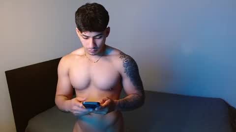 Snapshot of m1chaelx_ chatting on 07/05/26, 09:00 MICHAEL online show from 07/05/26, 09:00
