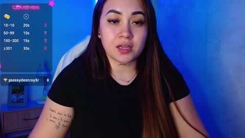 Snapshot of m33li chatting on 12/13/24, 11:39 Meli online show from 12/13/24, 11:39