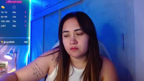 Snapshot of m33li chatting on 01/20/25, 04:32 Meli online show from 01/20/25, 04:32