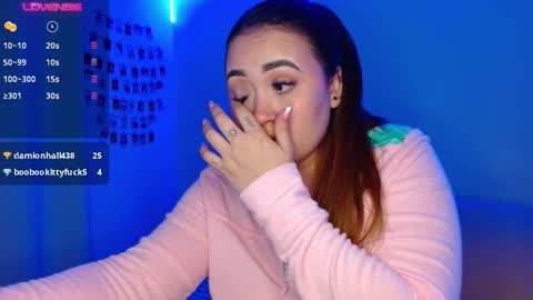 Snapshot of m33li chatting on 02/25/25, 11:44 Meli online show from 02/25/25, 11:44