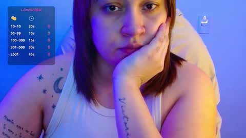 Snapshot of m33li chatting on 09/17/25, 01:40 Meli online show from 09/17/25, 01:40