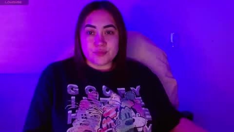 Snapshot of m33li chatting on 10/03/25, 02:41 Meli online show from 10/03/25, 02:41
