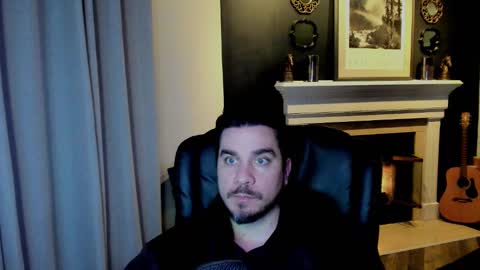 Snapshot of m4ck764561 chatting on 03/05/25, 12:05 m4ck online show from 03/05/25, 12:05