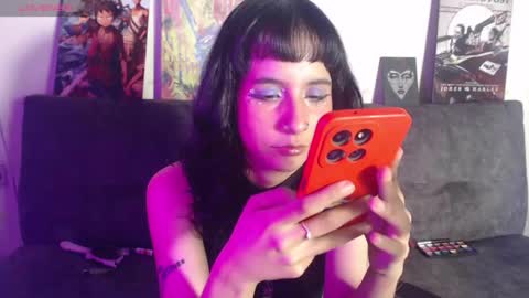 Snapshot of m4ng4b1tch chatting on 12/23/25, 06:00 m4ng4b1tch online show from 12/23/25, 06:00