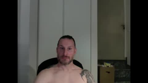 Snapshot of m4rduk81 chatting on 12/06/24, 06:17 m4rduk online show from 12/06/24, 06:17