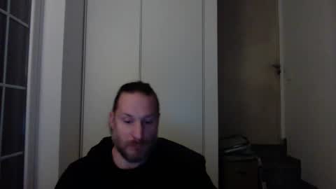 Snapshot of m4rduk81 chatting on 12/26/24, 12:03 m4rduk online show from 12/26/24, 12:03