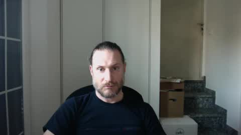 Snapshot of m4rduk81 chatting on 02/04/25, 02:53 m4rduk online show from 02/04/25, 02:53