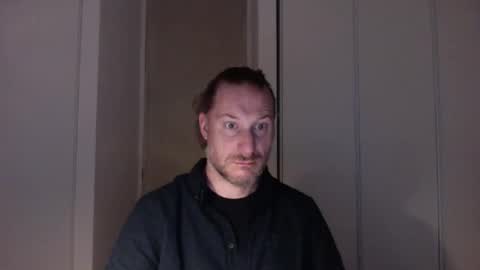 Snapshot of m4rduk81 chatting on 11/02/25, 06:49 m4rduk online show from 11/02/25, 06:49