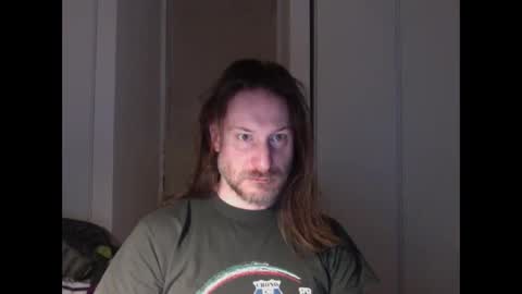Snapshot of m4rduk81 chatting on 01/14/26, 04:40 m4rduk online show from 01/14/26, 04:40