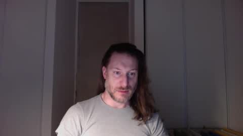 Snapshot of m4rduk81 chatting on 01/19/26, 04:49 m4rduk online show from 01/19/26, 04:49