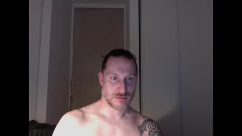 Snapshot of m4rduk81 chatting on 02/18/26, 04:30 m4rduk online show from 02/18/26, 04:30