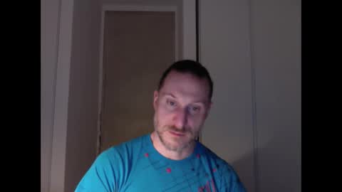 Snapshot of m4rduk81 chatting on 02/18/26, 04:58 m4rduk online show from 02/18/26, 04:58