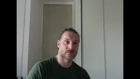 Snapshot of m4rduk81 chatting on 03/08/26, 09:35 m4rduk online show from 03/08/26, 09:35