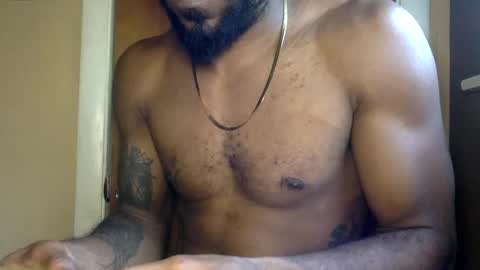 Snapshot of m4st3rmarcus chatting on 03/12/25, 02:12 Marcus Black online show from 03/12/25, 02:12