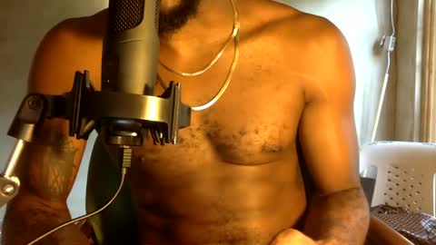 Snapshot of m4st3rmarcus chatting on 09/11/25, 11:43 Marcus Black online show from 09/11/25, 11:43