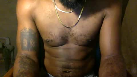 Snapshot of m4st3rmarcus chatting on 09/18/25, 08:38 Marcus Black online show from 09/18/25, 08:38