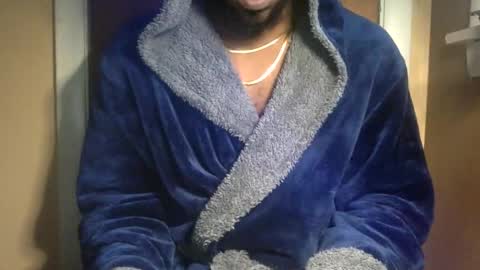 Snapshot of m4st3rmarcus chatting on 11/11/25, 12:16 Marcus Black online show from 11/11/25, 12:16