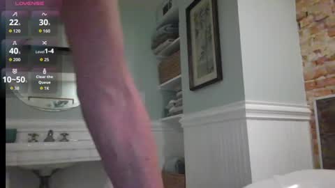 Snapshot of m54whrdn2 chatting on 06/07/26, 02:27 m54whrdn online show from 06/07/26, 02:27