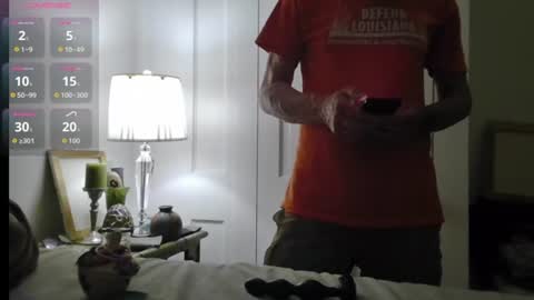 Snapshot of m54whrdn2 chatting on 06/24/26, 01:26 m54whrdn online show from 06/24/26, 01:26
