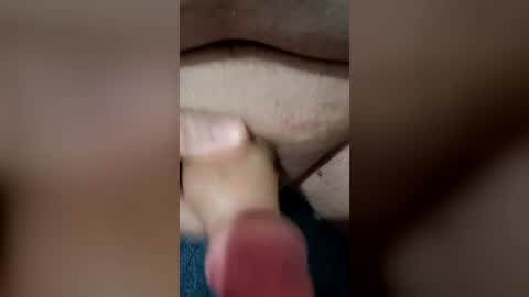Snapshot of m7082902 chatting on 08/08/26, 06:10 m7082902 online show from 08/08/26, 06:10