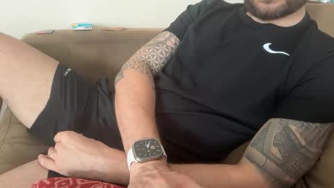 Snapshot of m_ass_k chatting on 01/07/25, 04:18 m-ass-k online show from 01/07/25, 04:18